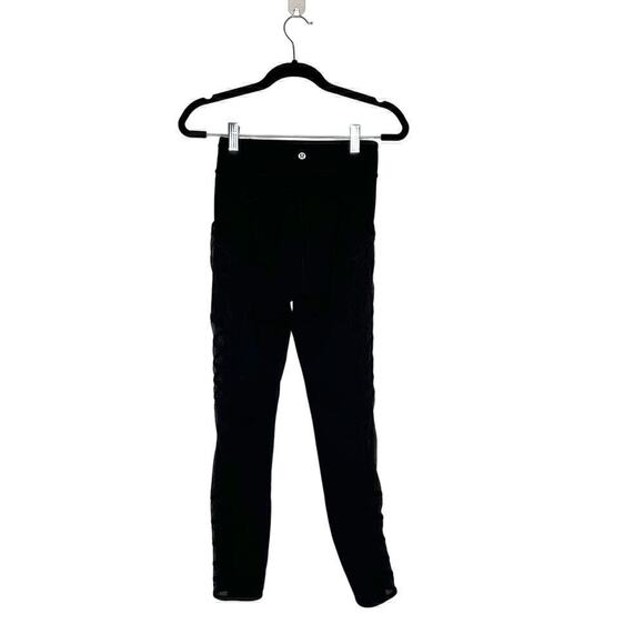 Lululemon Wild & Free Tight Leggings Women's Black Size 2 - Picture 3 of 6